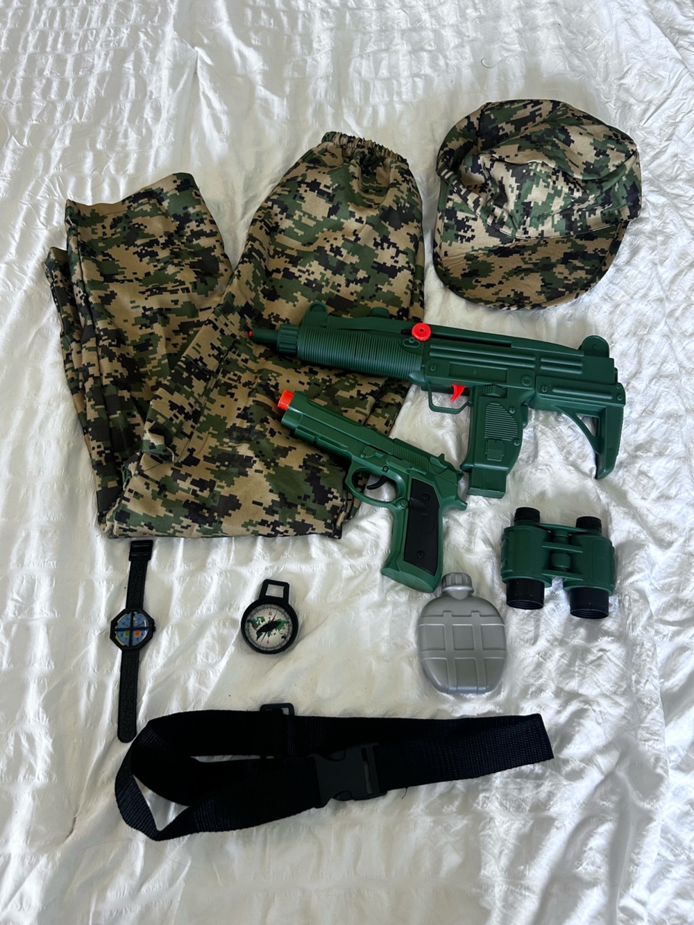 NWOT Little Kids Army Dress Up Halloween Costume Pants Accessories Medium Youth